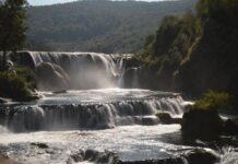 Distinguishing the Palaces of Constantinople