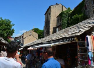 A Marble Capital from the Red Court in Pergamum