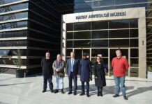 Louis of Anjou and the Second House of Naples